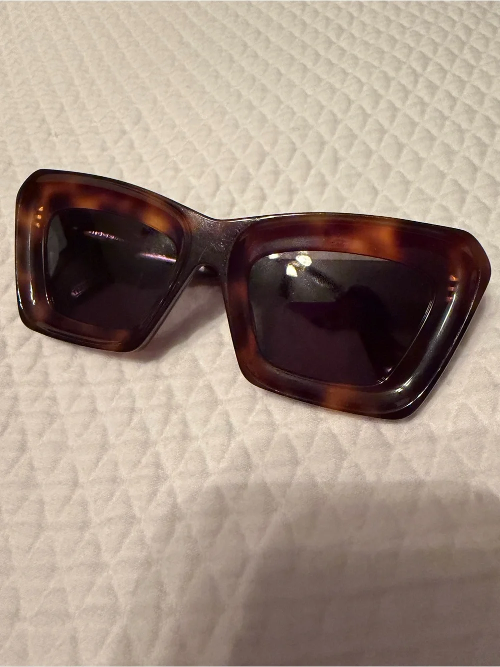 Loewe Tortoise Cateye Frame Sunglasses - Brown & Gold